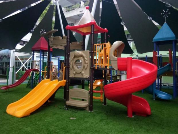 สนามเด็กเล่นและอุปกรณ์ (Playground Euipment)